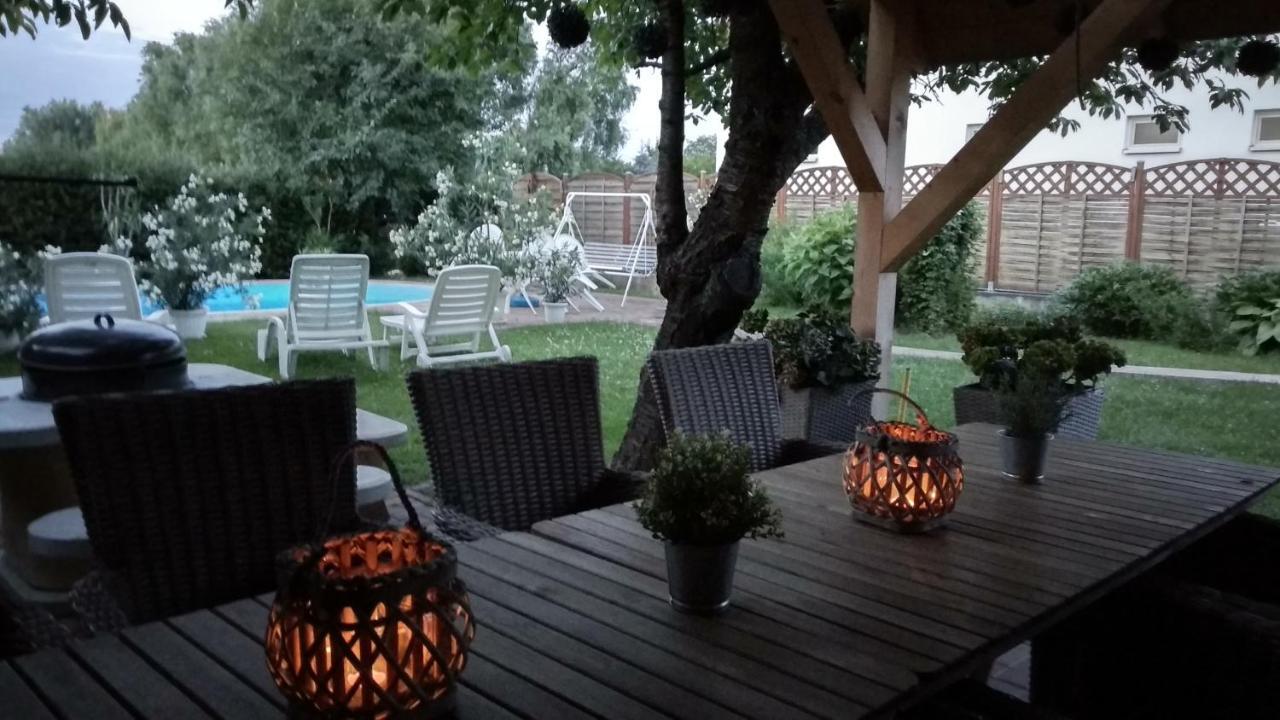 Leander Apartman Balatonlelle Esterno foto