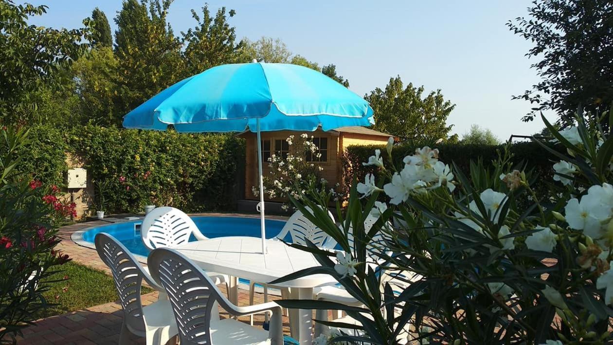 Leander Apartman Balatonlelle Esterno foto